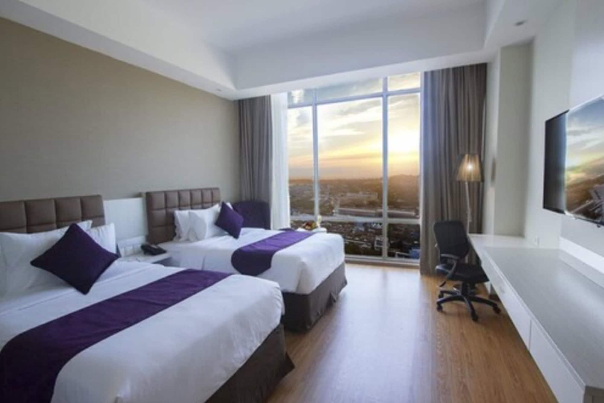 Platinum Hotel & Convention Hall Balikpapan Exteriér fotografie